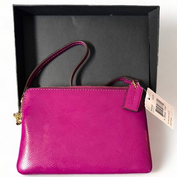 NWT - COACH Fuchsia Leather Wristlet with Bow Accent - With Box NEW - Picture 2 of 3